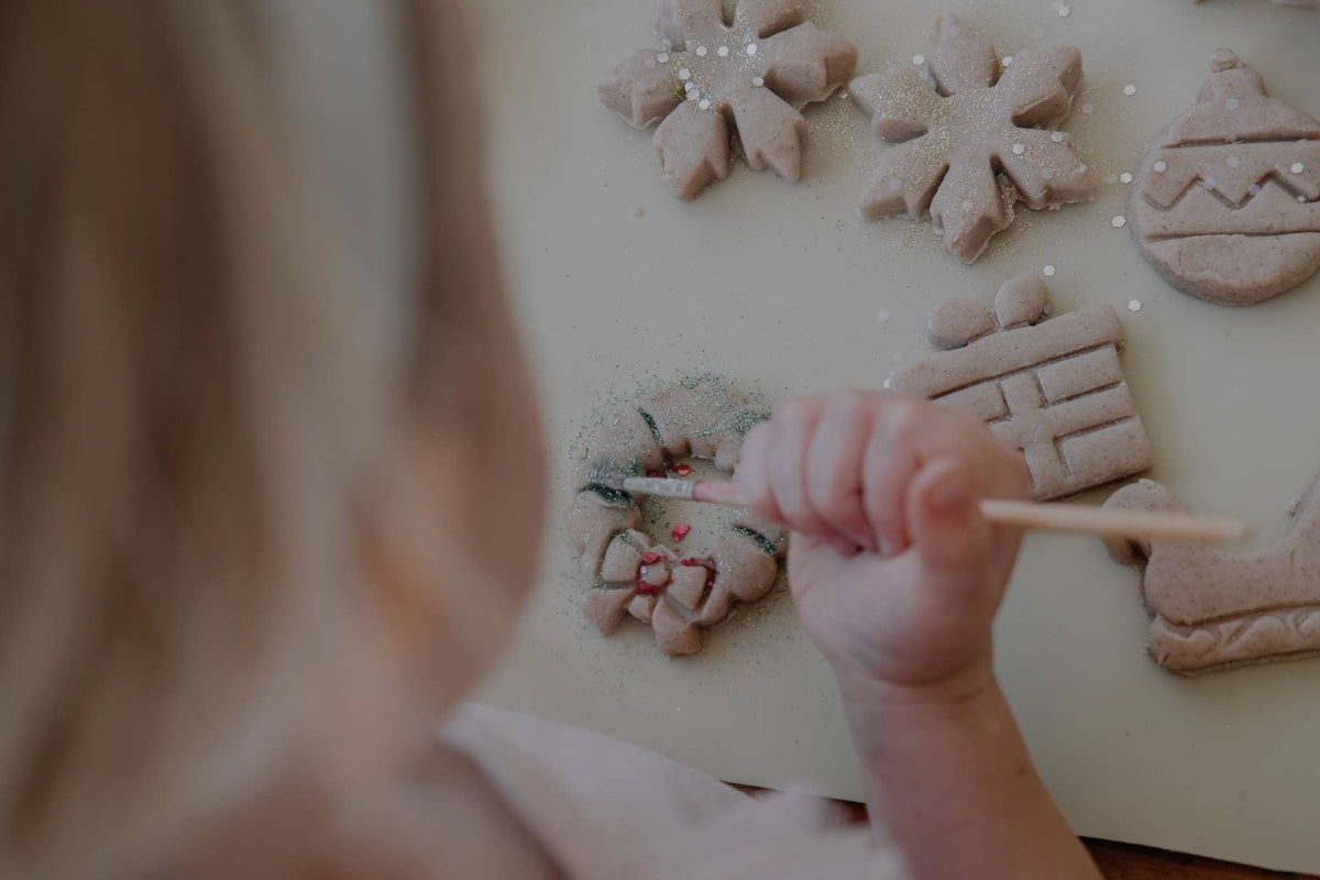 Kinfolk Pantry - Christmas Holiday Cutter Set - Eco Playdough Tool
