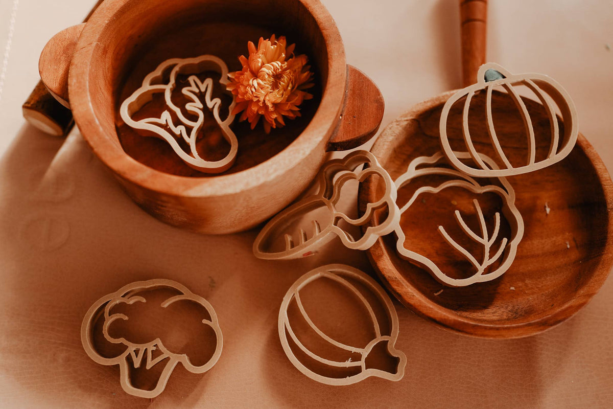 Kinfolk Pantry - Vegetable Cutter Set - Eco Playdough Tool