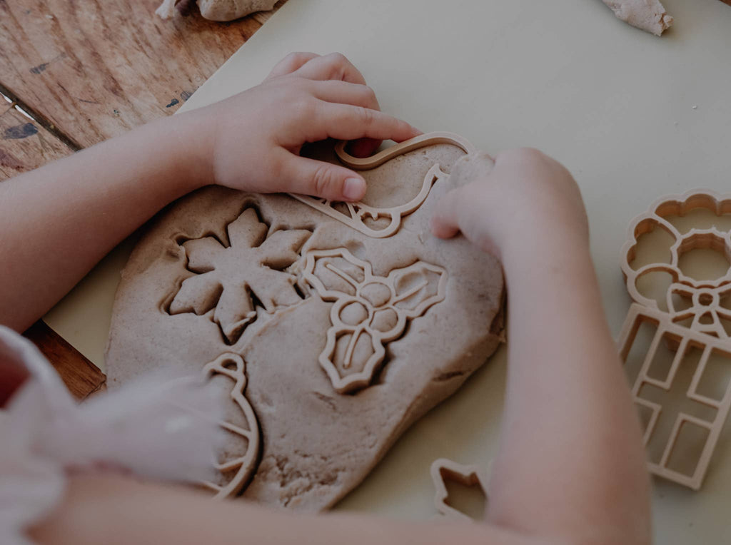 Kinfolk Pantry - Christmas Holiday Cutter Set - Eco Playdough Tool