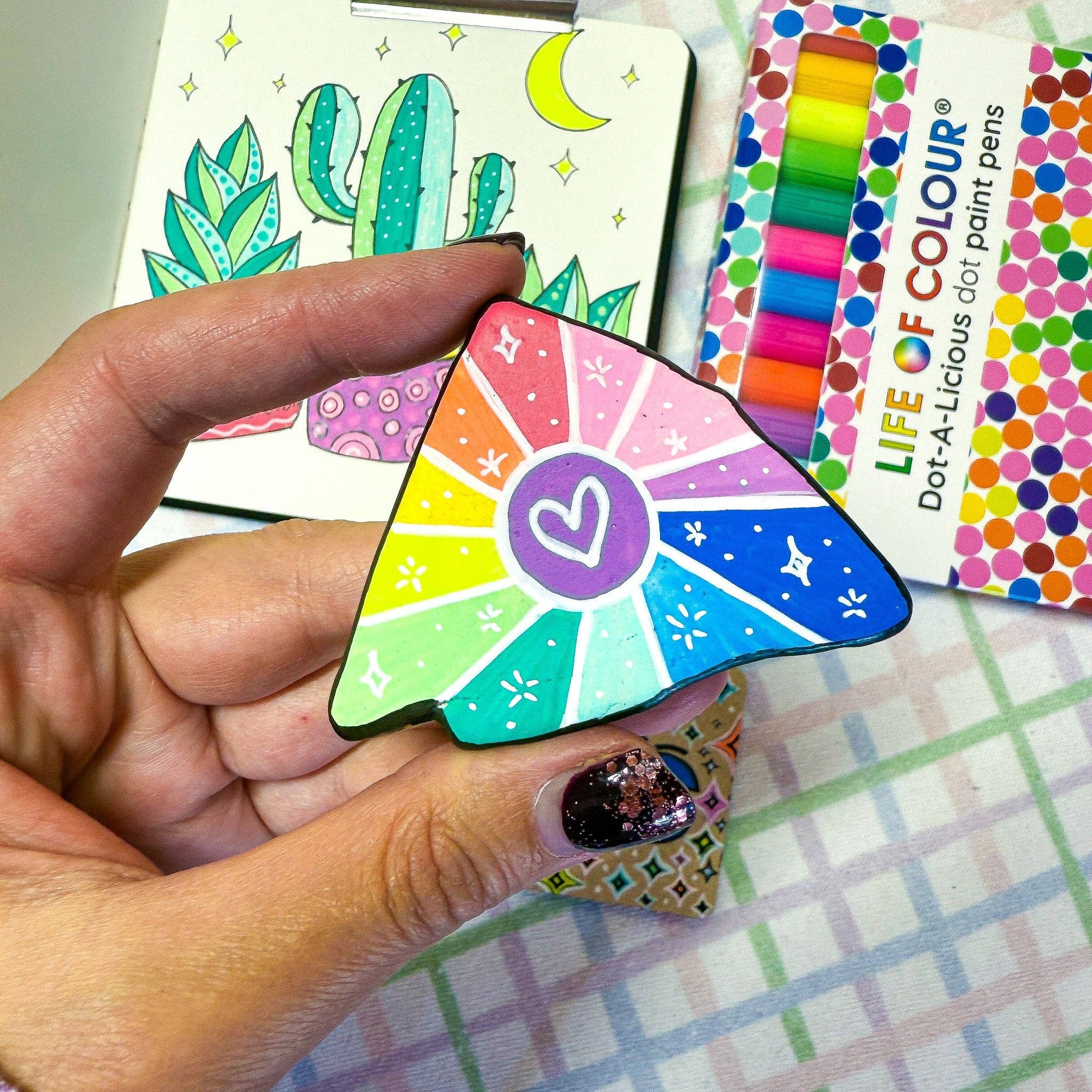 Life of Colour - Dot-A-Licious Acrylic Paint Pens -  Set of 12 Bright Colours