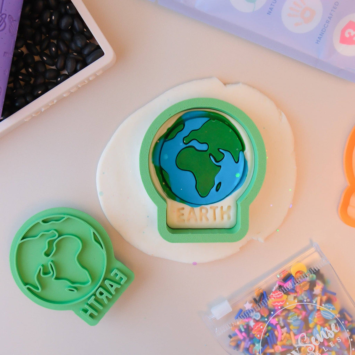 Play Sense - Eco Playdough Stamp | Limited Edition | Earth