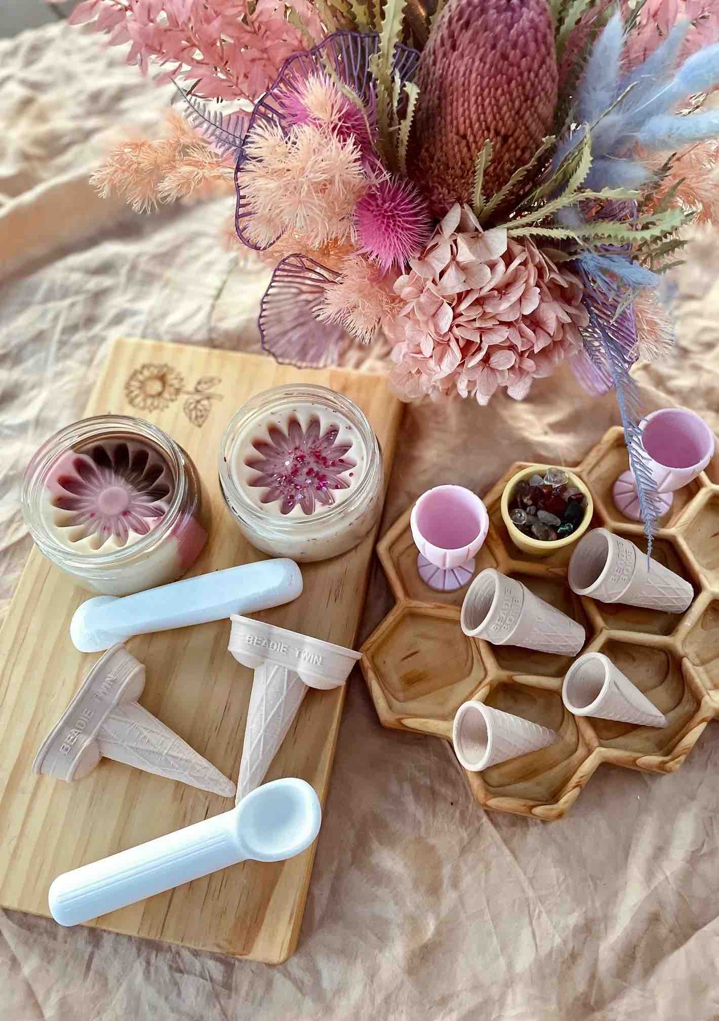 Beadie Bug Play Icecream Shop - Double Scoop Kit (Pink Sundae Cups)