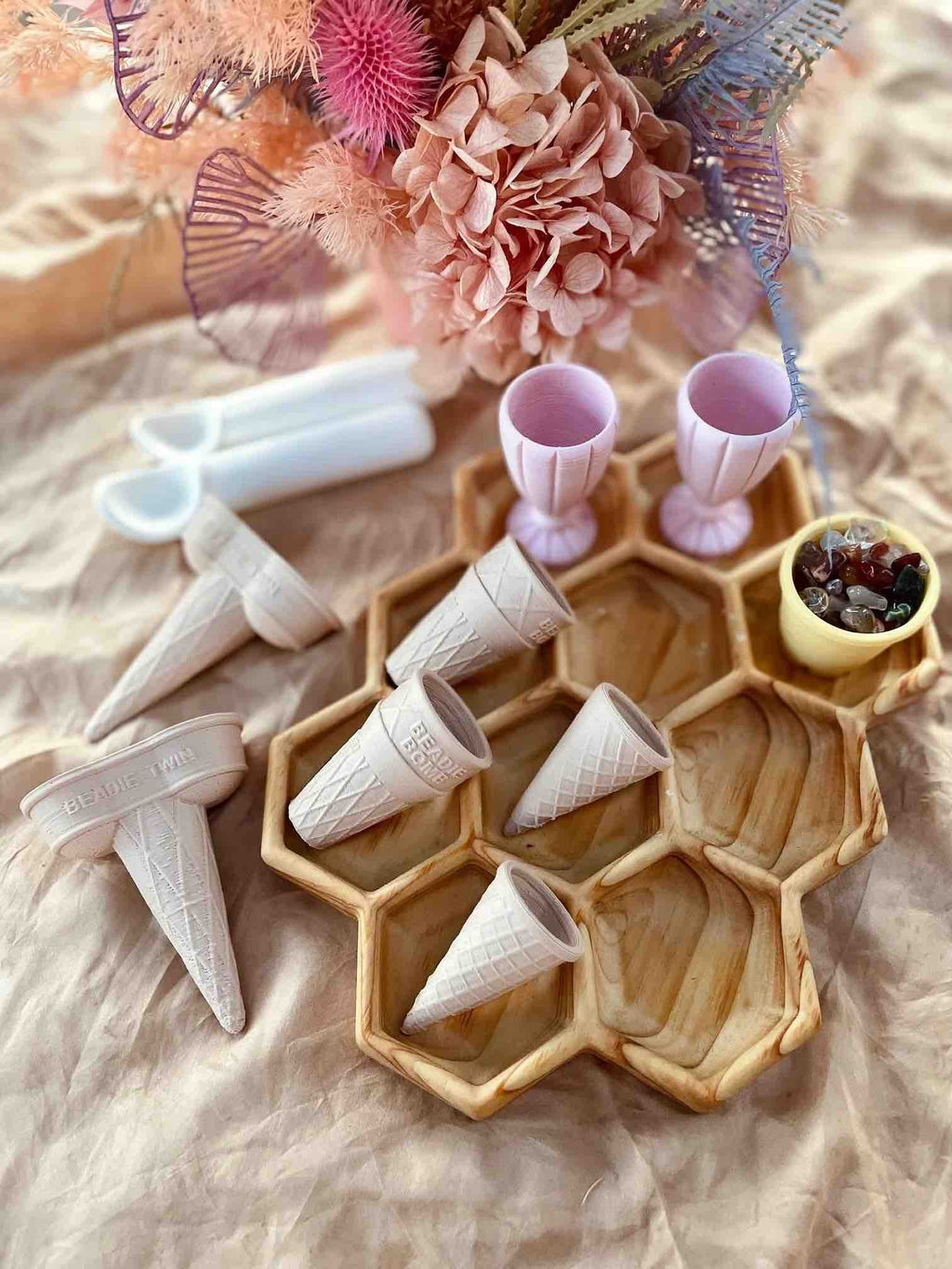 Beadie Bug Play Icecream Shop - Double Scoop Kit (Pink Sundae Cups)