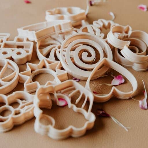 Kinfolk Pantry - Sensory Kit/Party Favour Cutter Set of 14 - Eco Playdough Tool