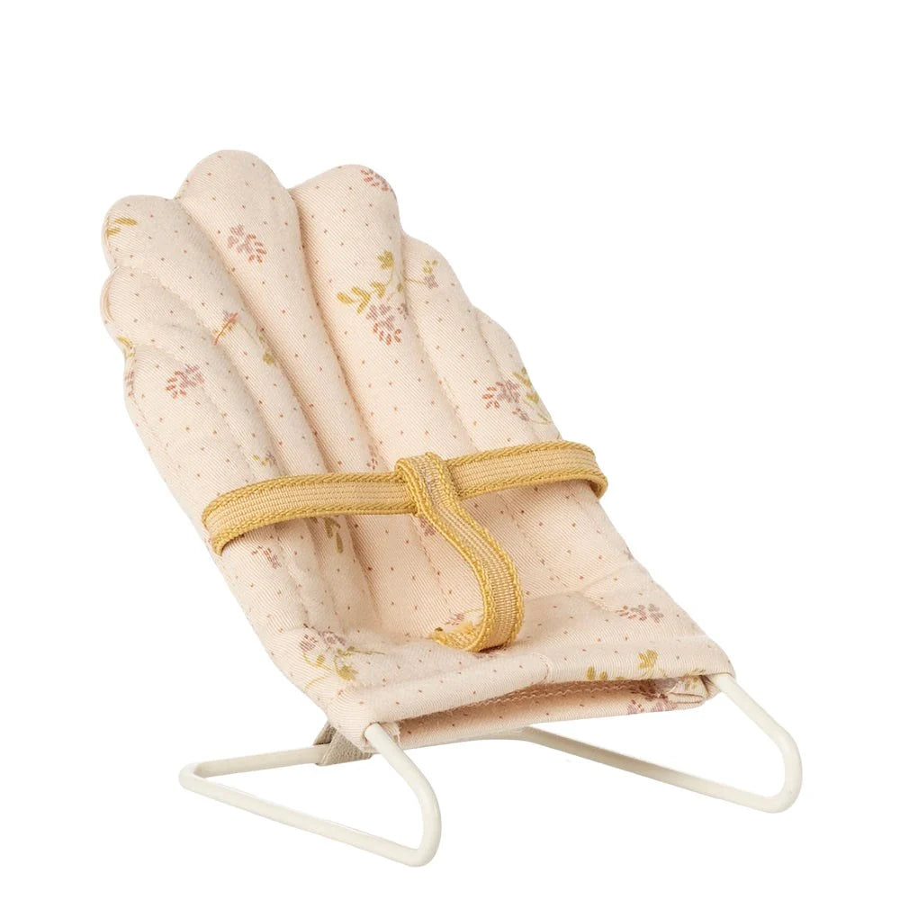 Maileg Babysitter Micro Off White