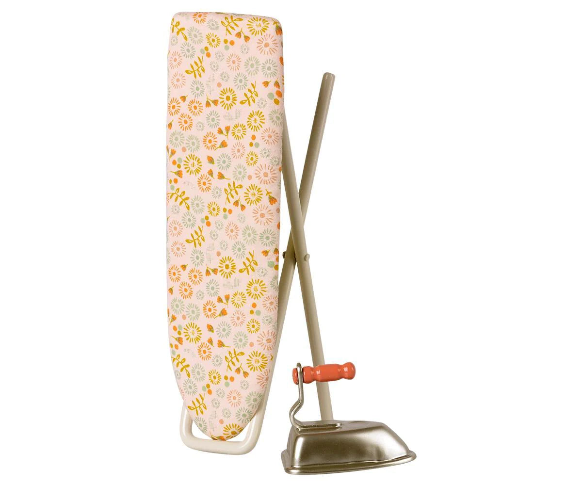 Maileg - Iron & Ironing Board