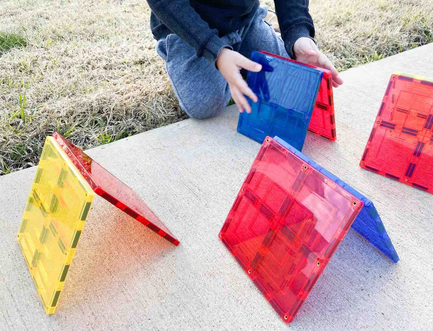 Learn & Grow Magnetic Tiles - Large Square Pack - 8 Piece