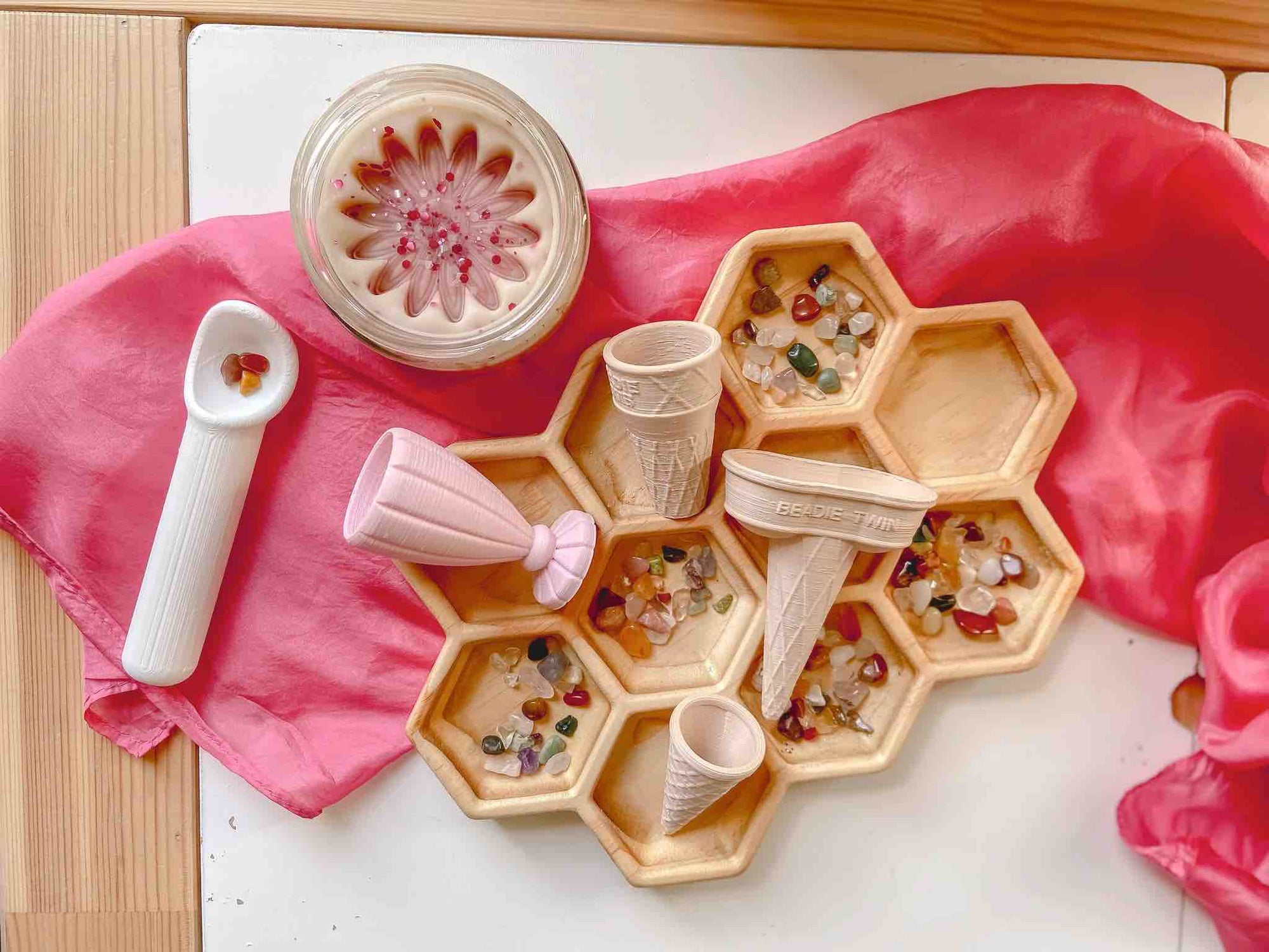 Beadie Bug Play Icecream Shop – Single Scoop Kit (Mint Sundae Cup)