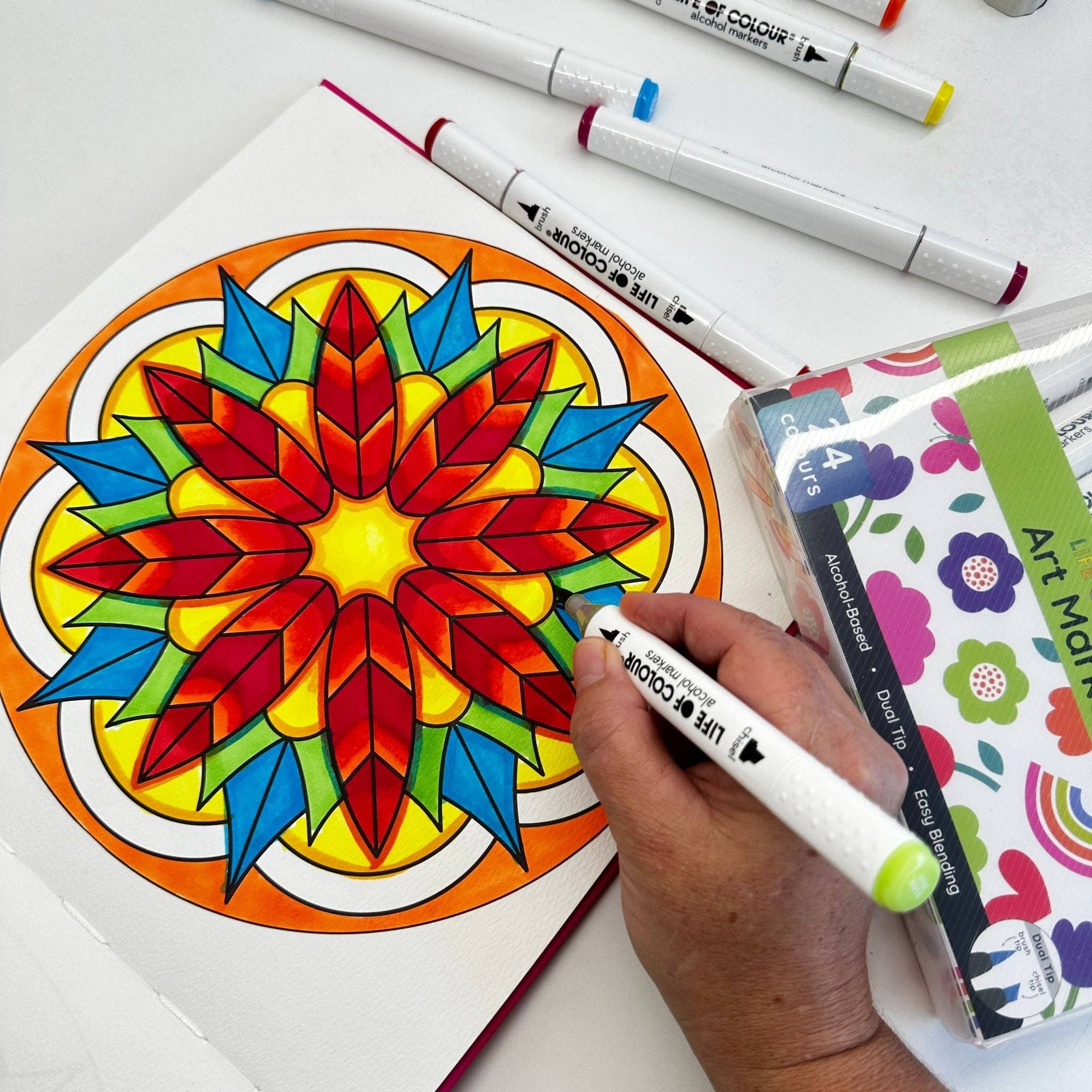 Life of Colour - Art Markers - 24 Alcohol Based, Dual Tip Markers for Colouring