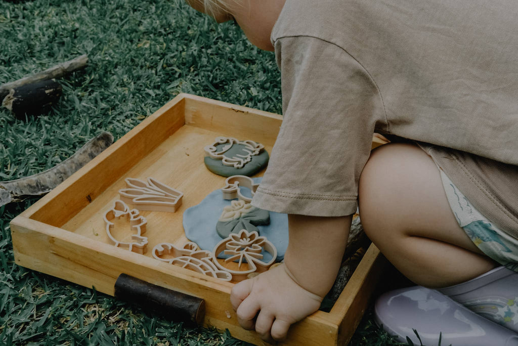 Kinfolk Pantry - Pond life Cutter Set - Eco Playdough Tool