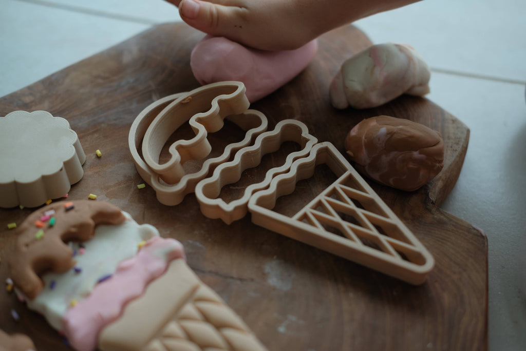 Kinfolk Pantry - Ice Cream Cutter Set - Eco Playdough Tool