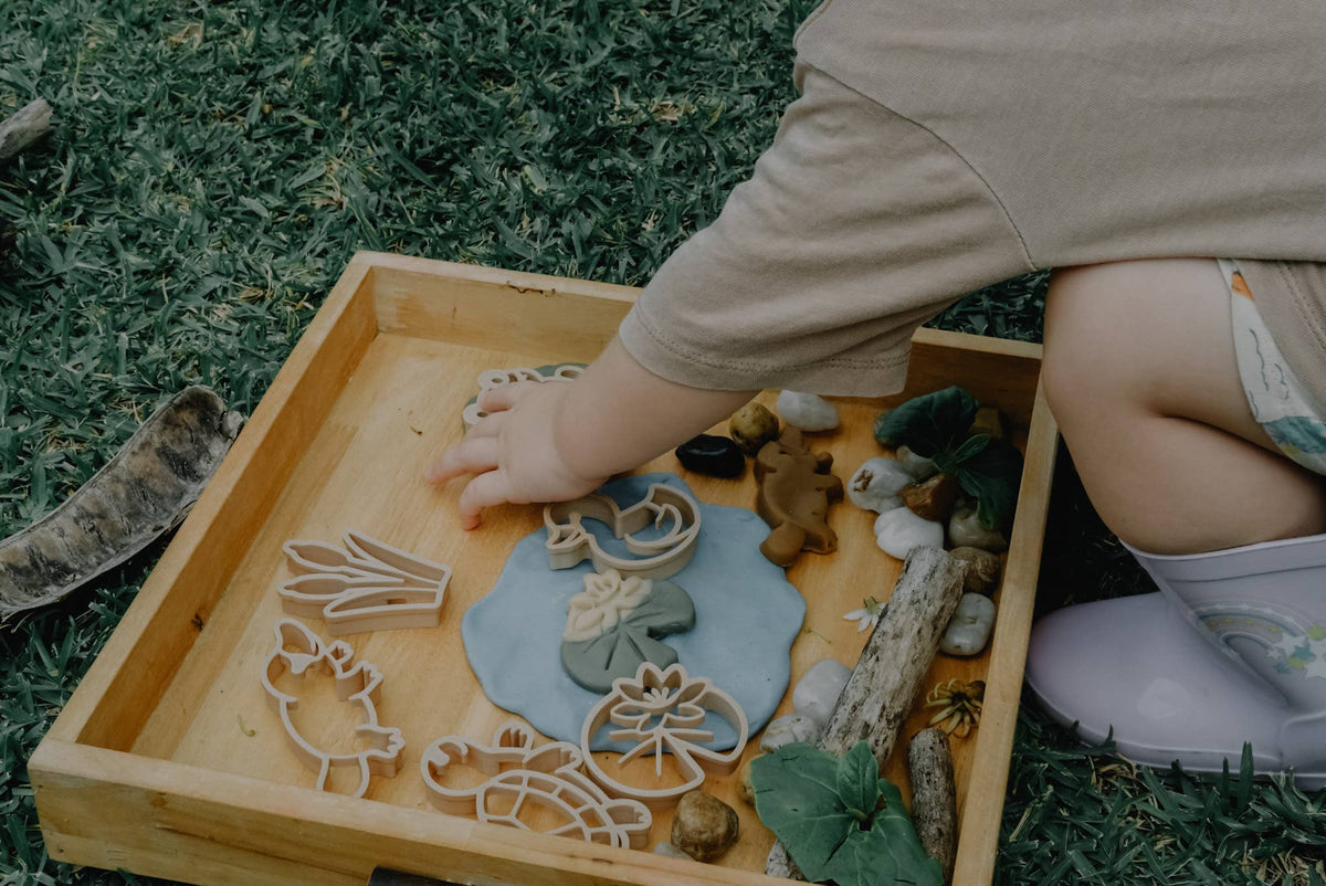 Kinfolk Pantry - Pond life Cutter Set - Eco Playdough Tool