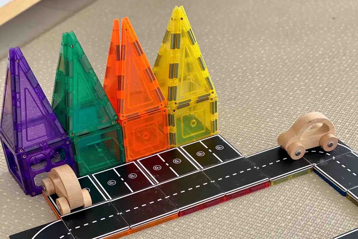 Learn & Grow Magnetic Tile Topper - Road Pack - 40pcs