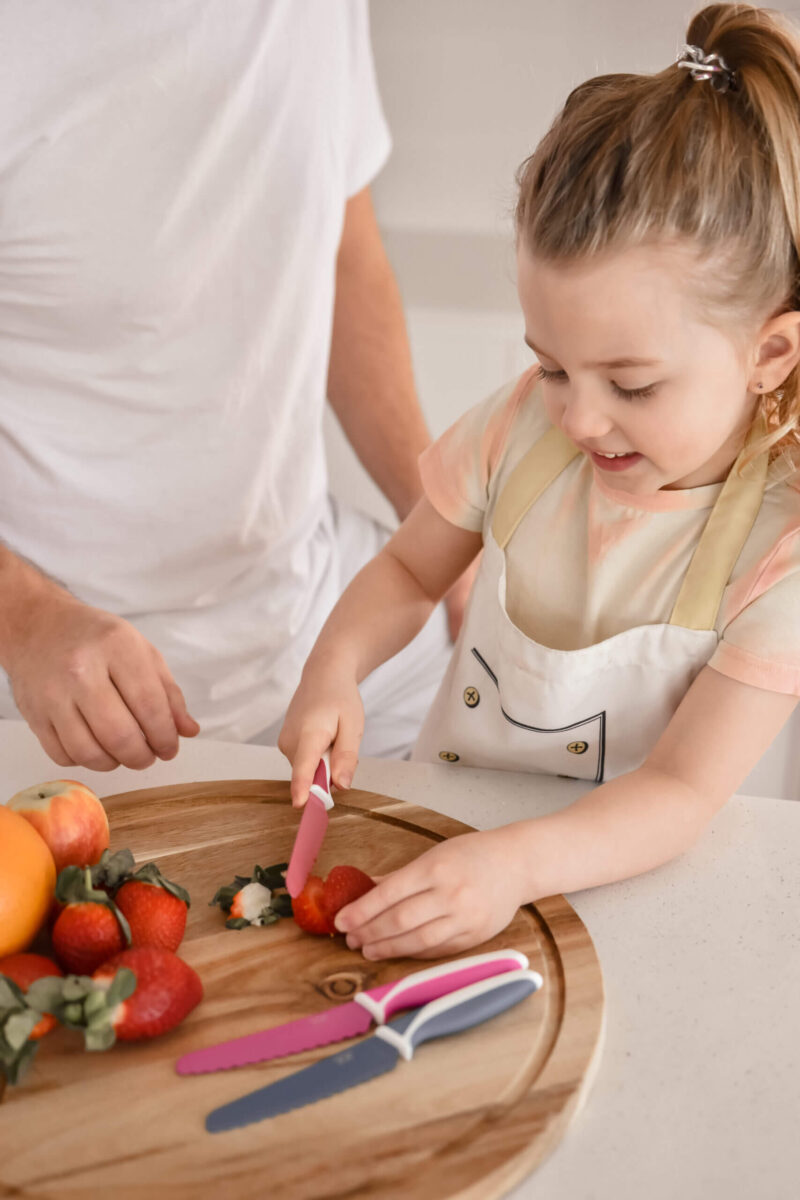 KiddiKutter, Wooden Knife, Safety knives, safety knife, kids knife, kitchen knife, kids kitchen knife