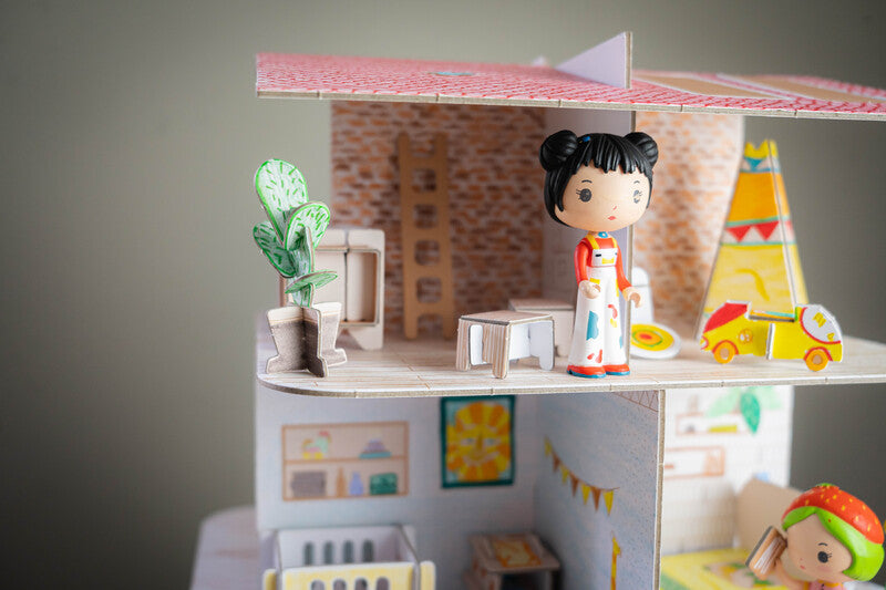 Djeco - Cut Out Doll House