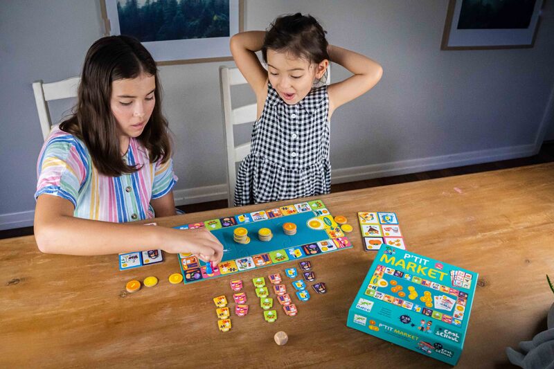 Djeco - Little Market Cool School Game