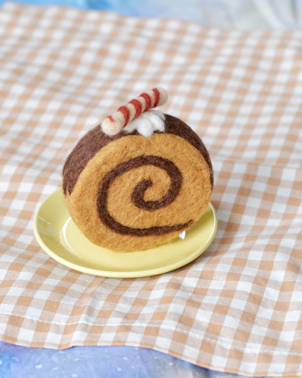 Tara Treasures - Felt Chocolate Swiss Roll
