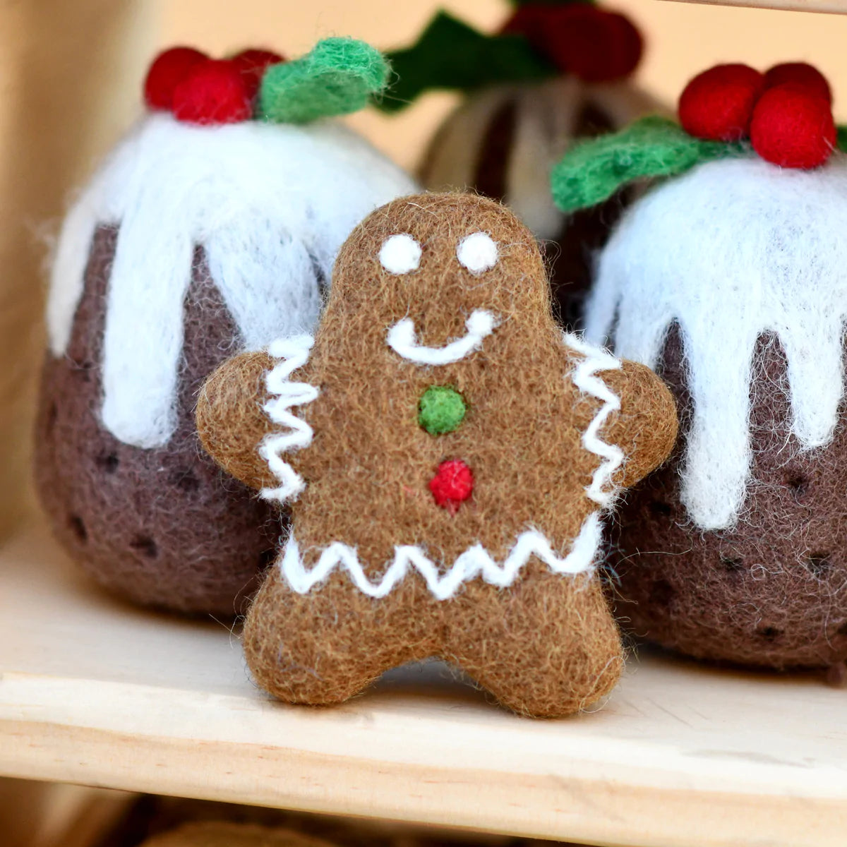 Tara Treasures - Felt Gingerbread Man Cookie