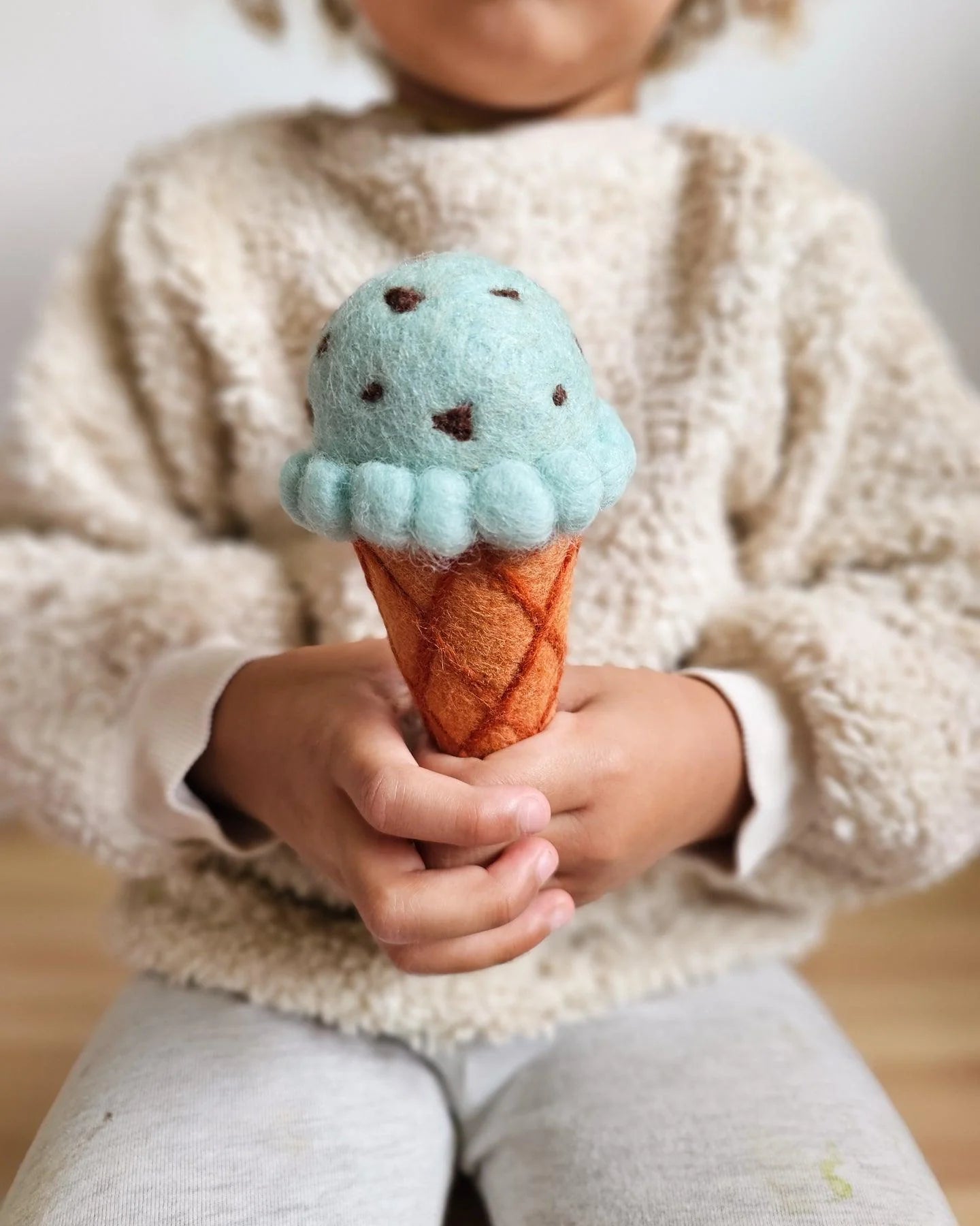 Tara Treasures - Felt Mint Chocolate Chip Ice Cream