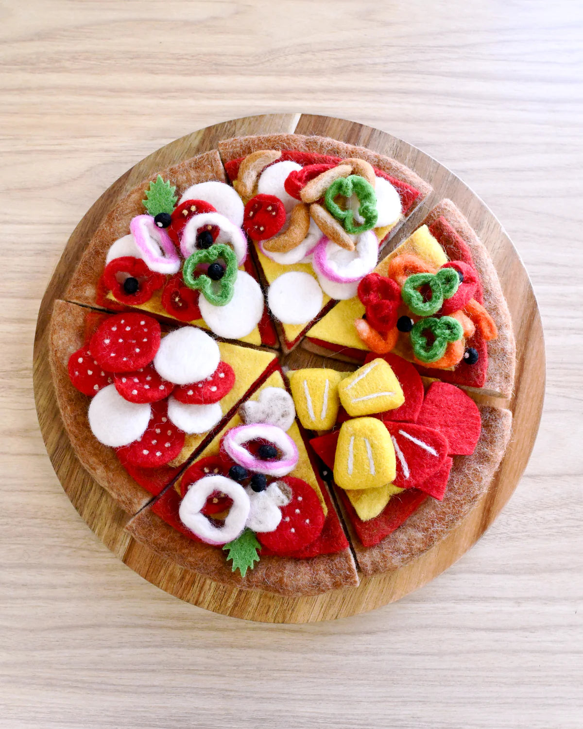 Tara Treasures - Felt Pepperoni Pizza Slice