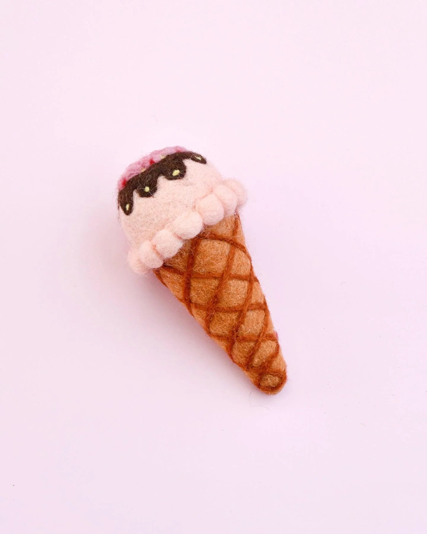 Tara Treasures - Felt Strawberry Sorbet Ice Cream