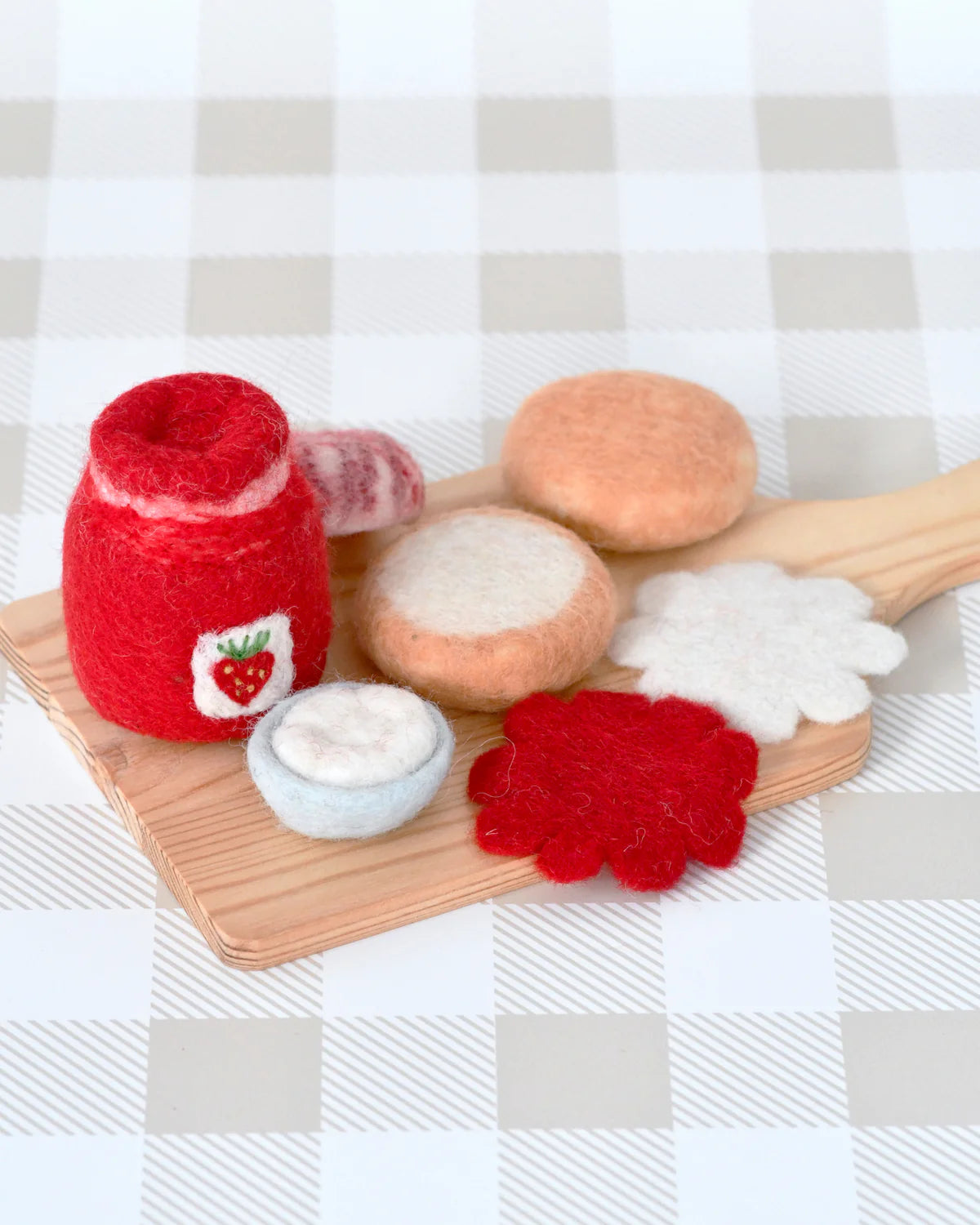 Tara Treasures - Felt Strawberry Jam and Scones Set