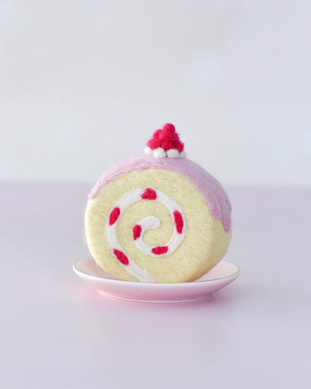 Tara Treasures - Felt Strawberry Swiss Roll