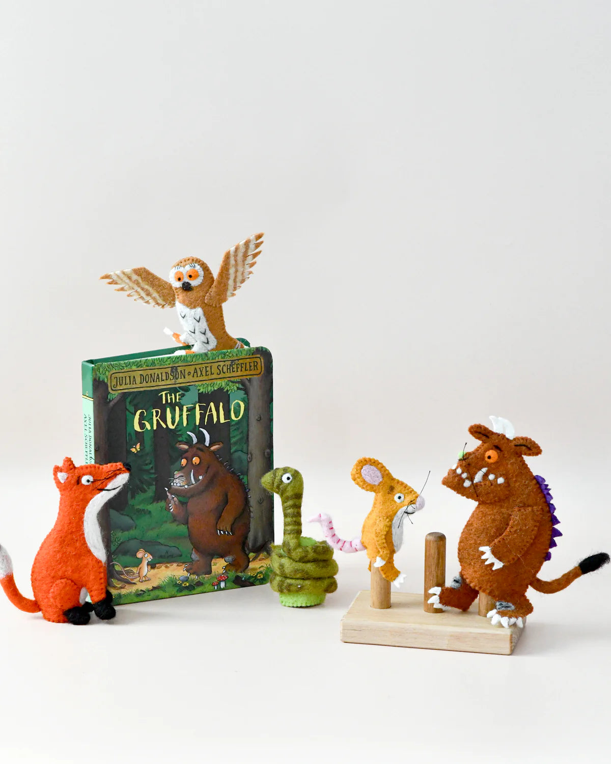 Tara Treasures - The Gruffalo® Finger Puppets Set
