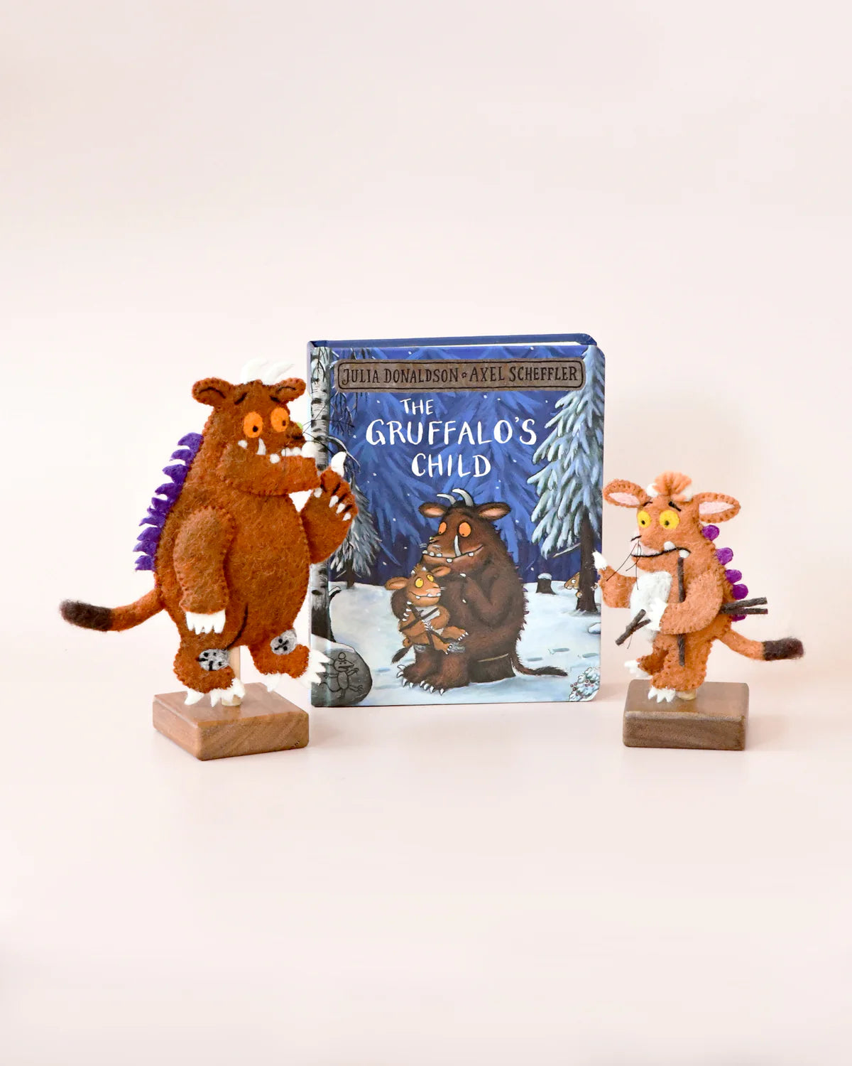 Tara Treasures - The Gruffalo's Child® Finger Puppets Set