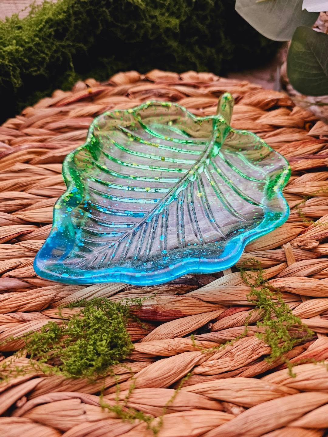 My Sensory Mind - Leaf Sensory Potion Play