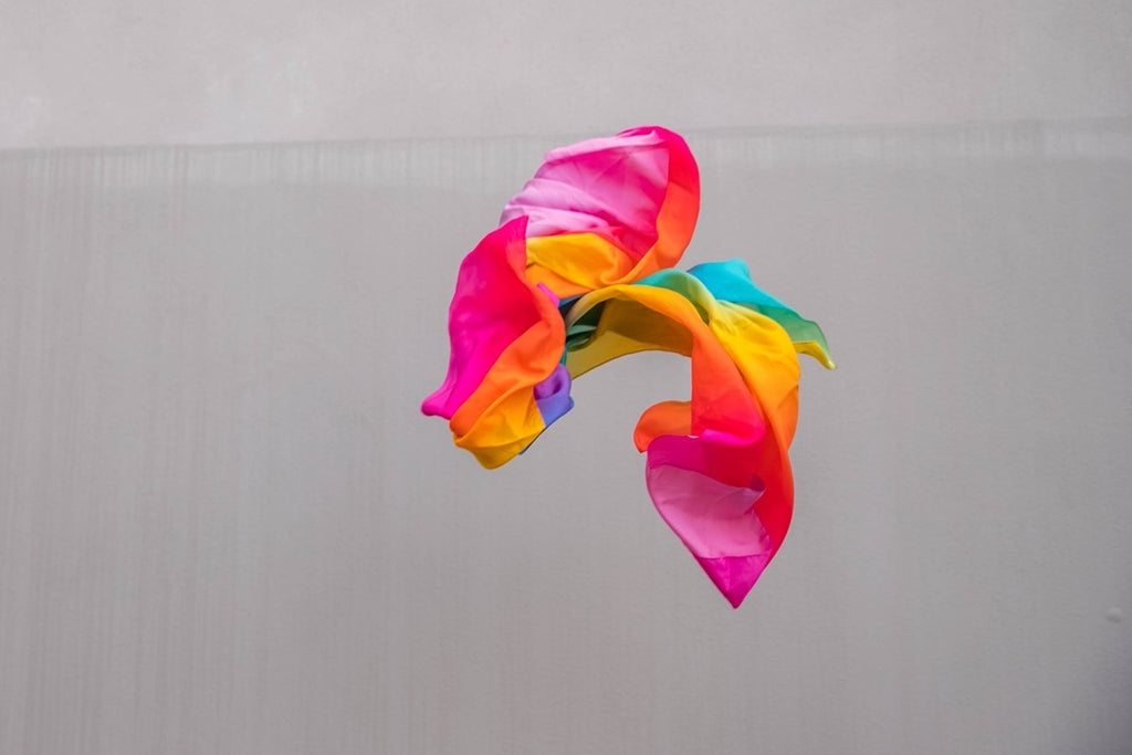 Play Silkie Rainbow Silk