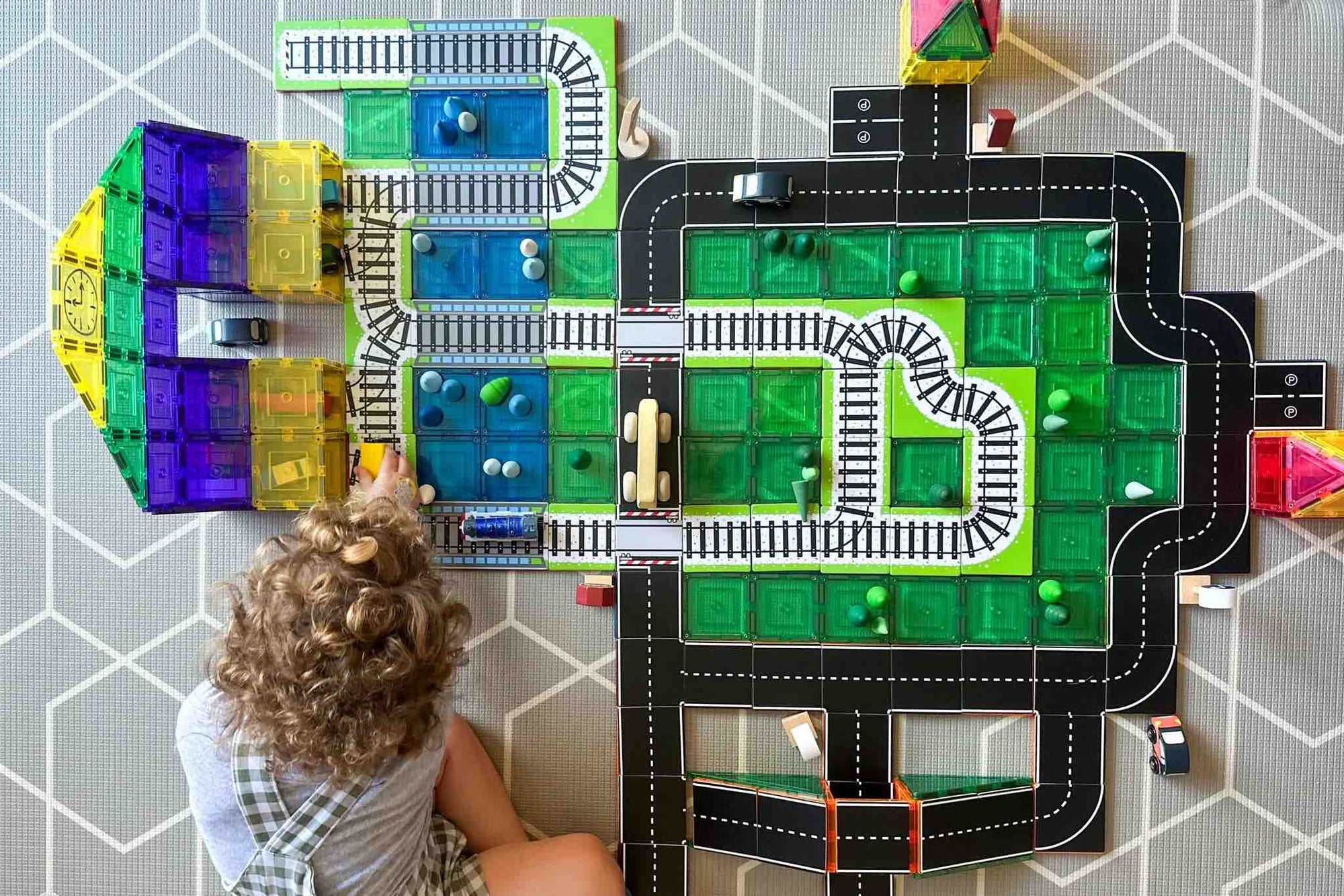 Learn & Grow Magnetic Tile Topper - Train Pack (36 Piece)