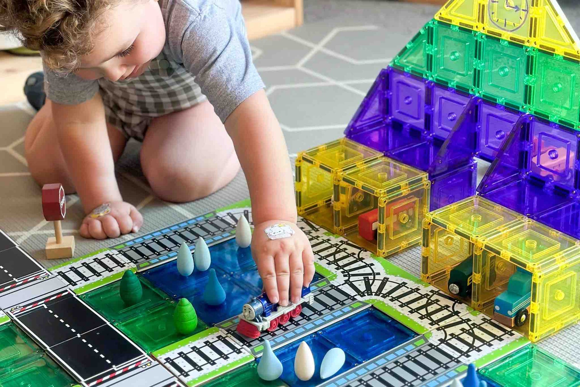 Learn & Grow Magnetic Tile Topper - Train Pack (36 Piece)