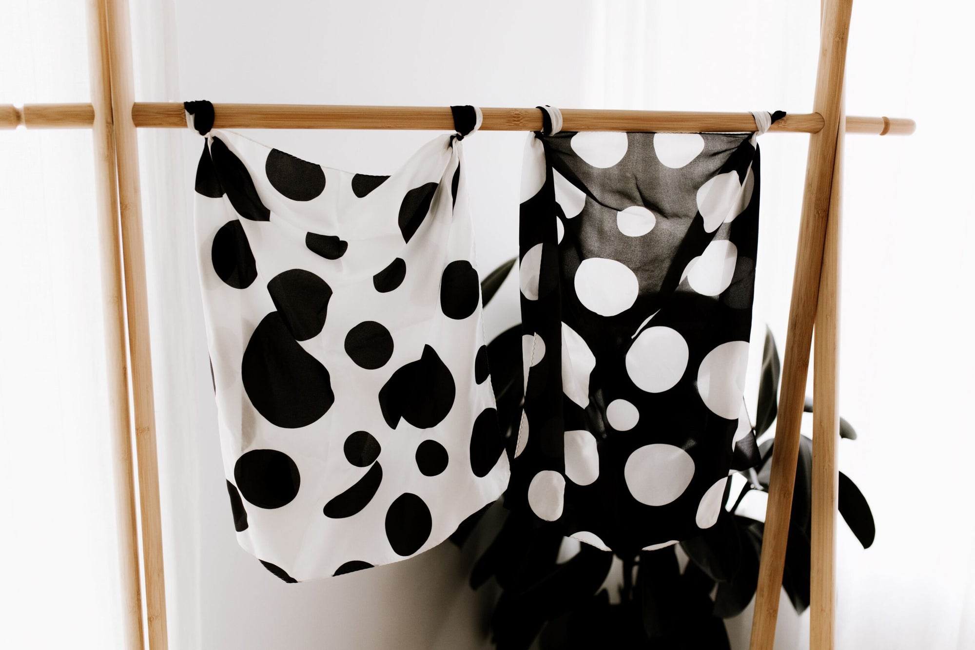 Play Silkies - Little Dots Play Silks