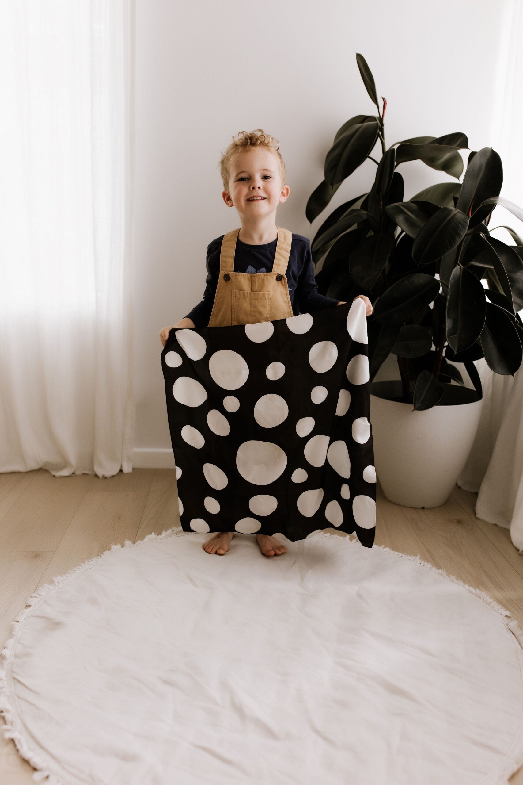 Play Silkies - Little Dots Play Silks