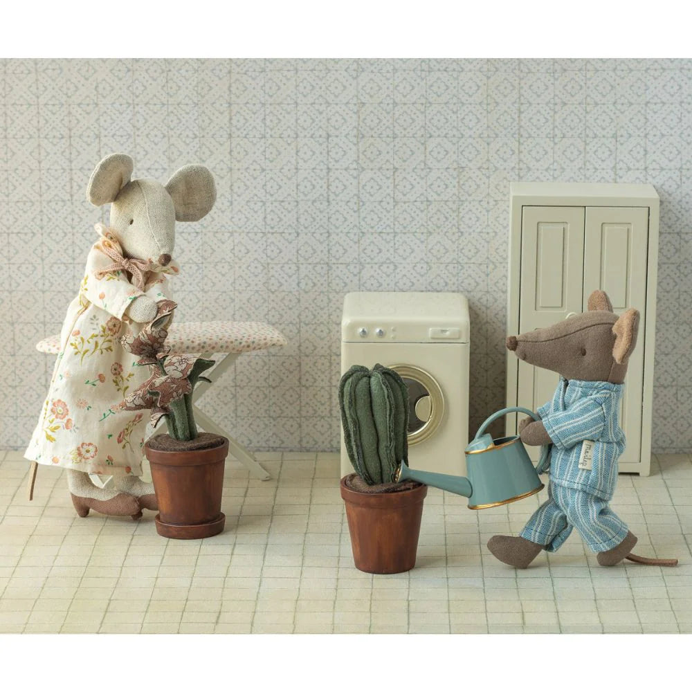 Maileg Washing Machine Mouse Off White
