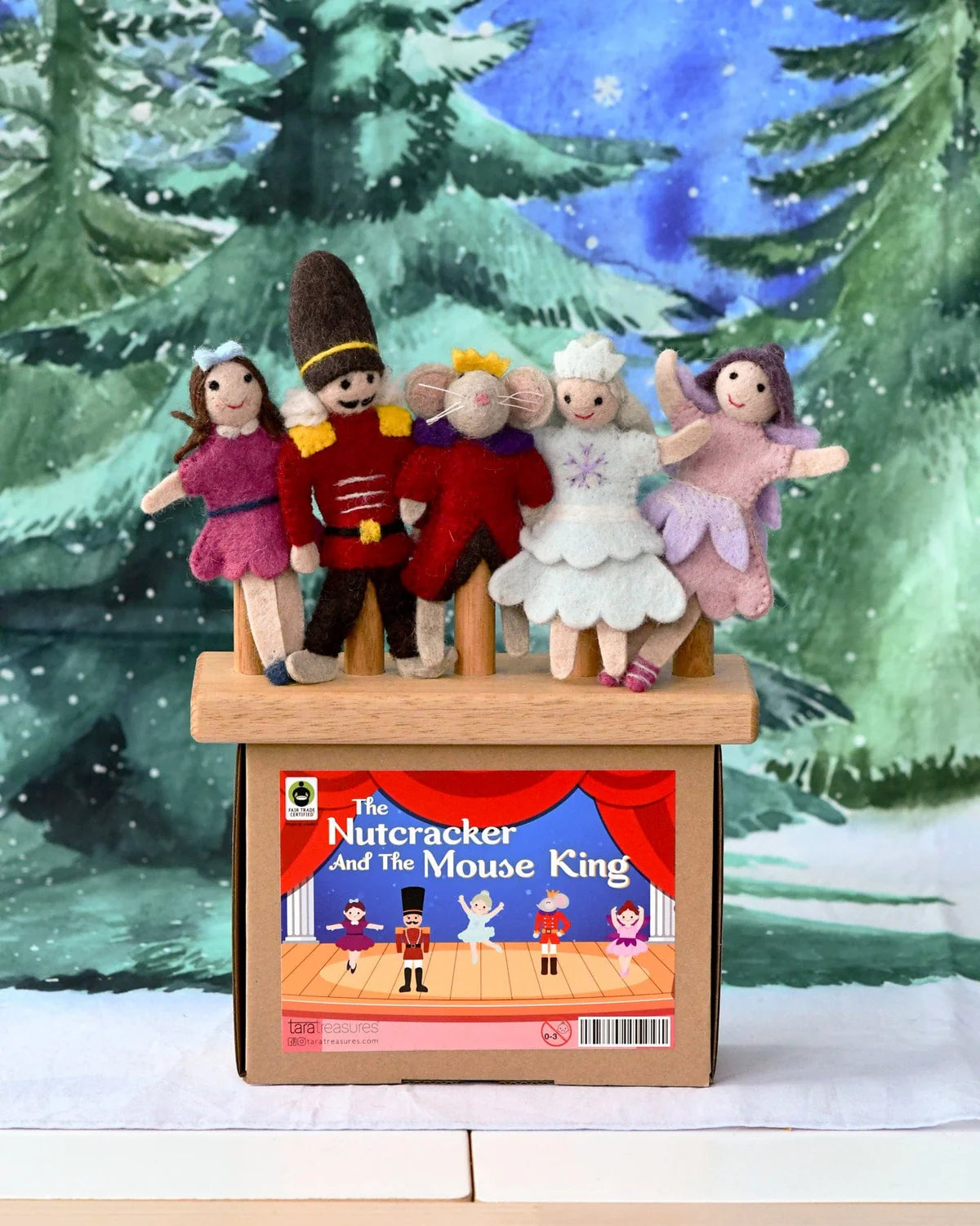 Tara Treasures - Nutcracker and the Mouse King Finger Puppet Set