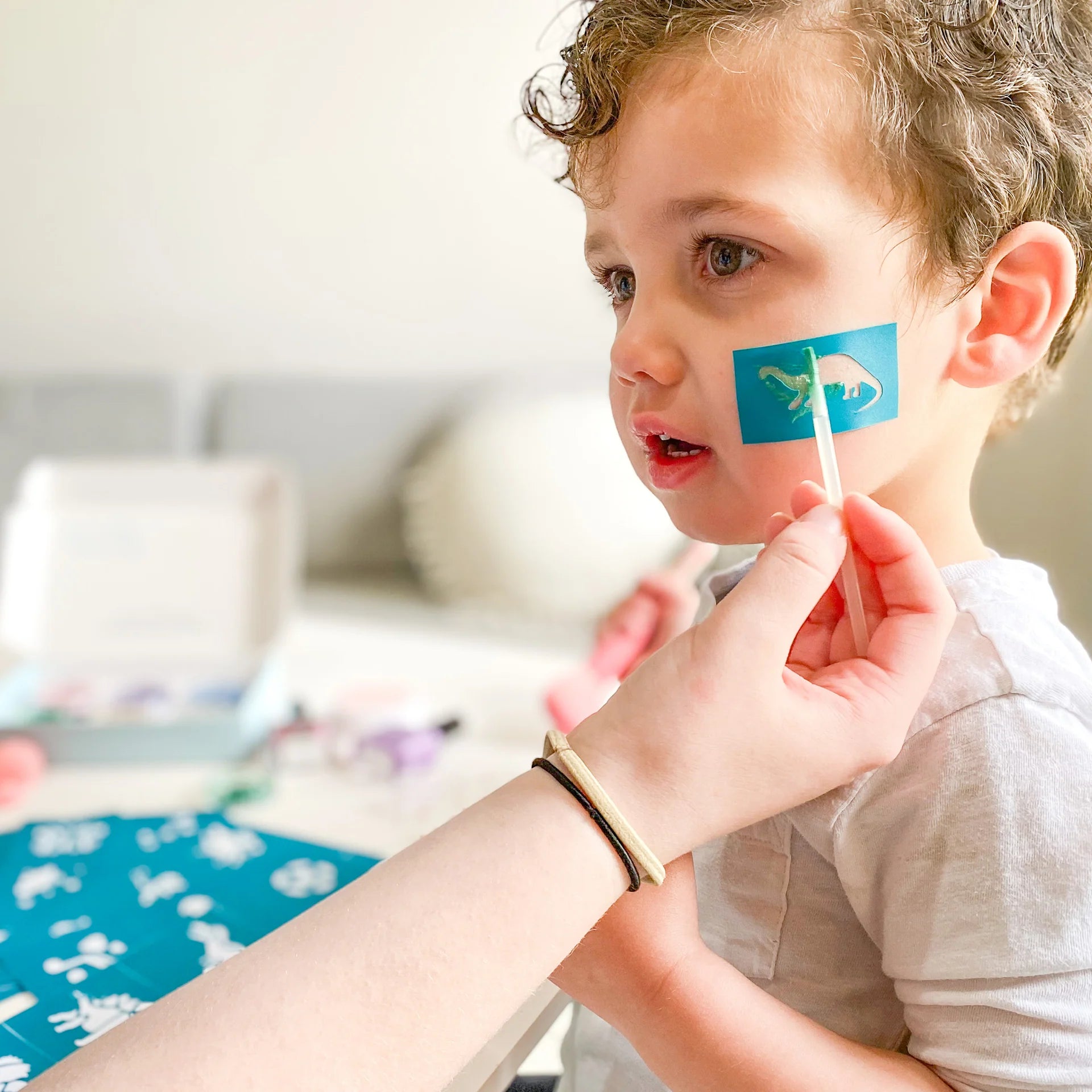 Oh Flossy Natural Face Paint