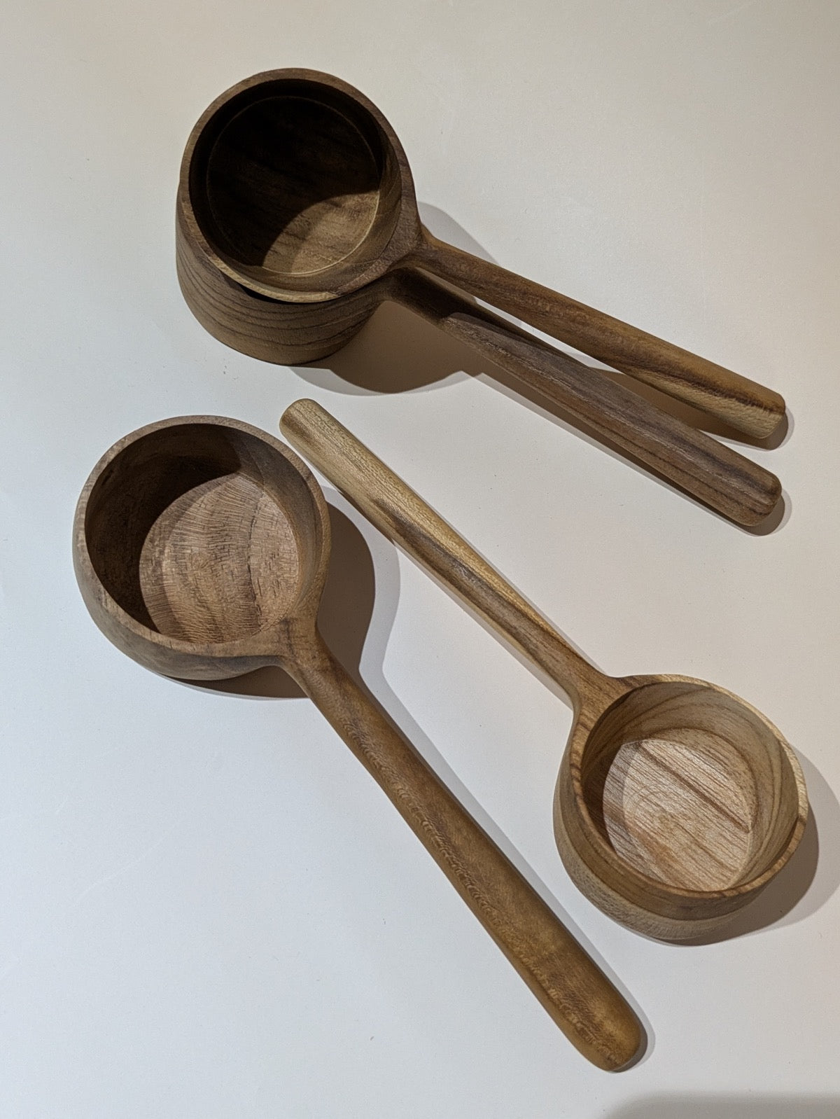 Papoose Toys - Teak Pot Scoop