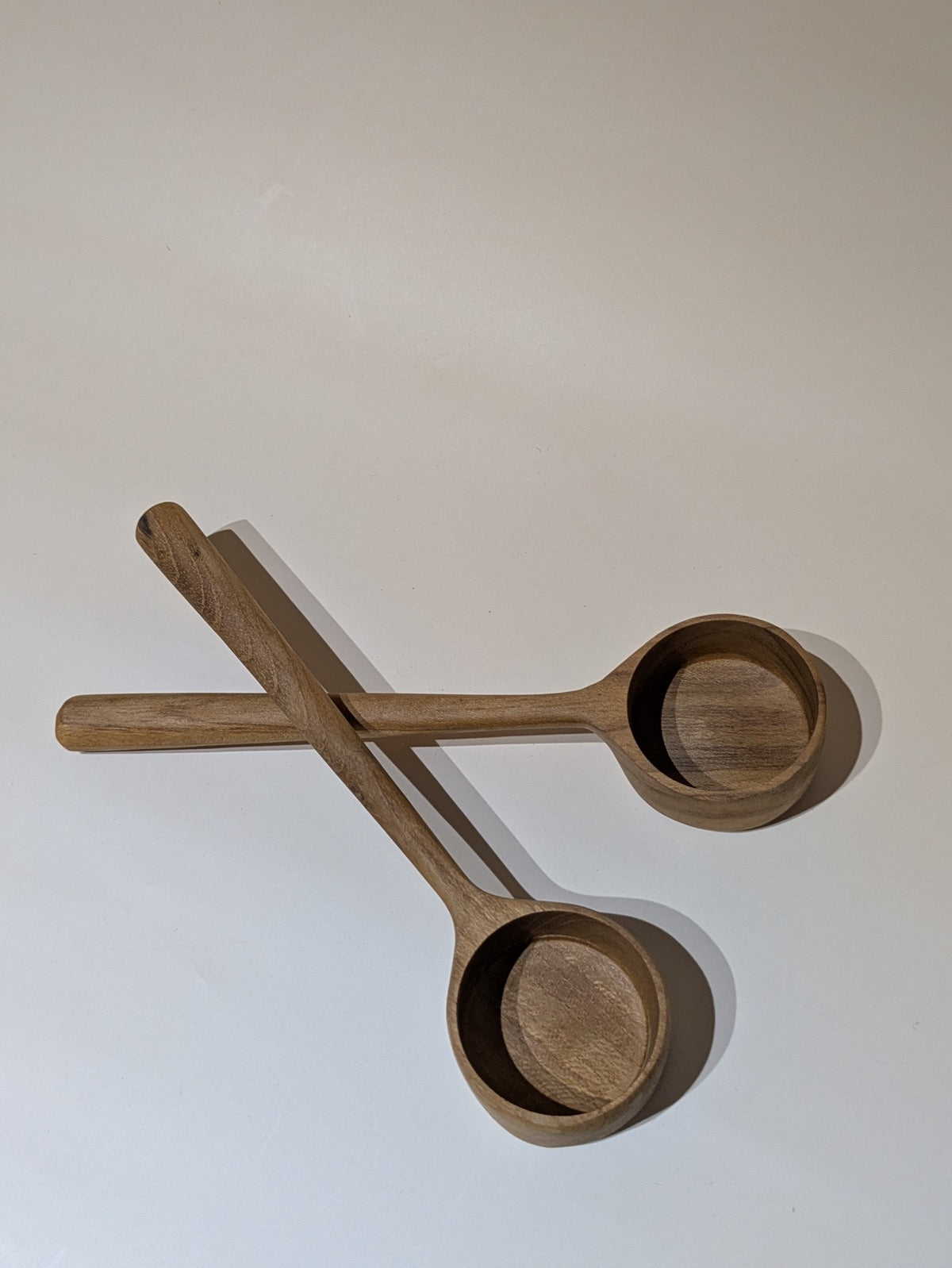 Papoose Toys - Teak Pot Scoop
