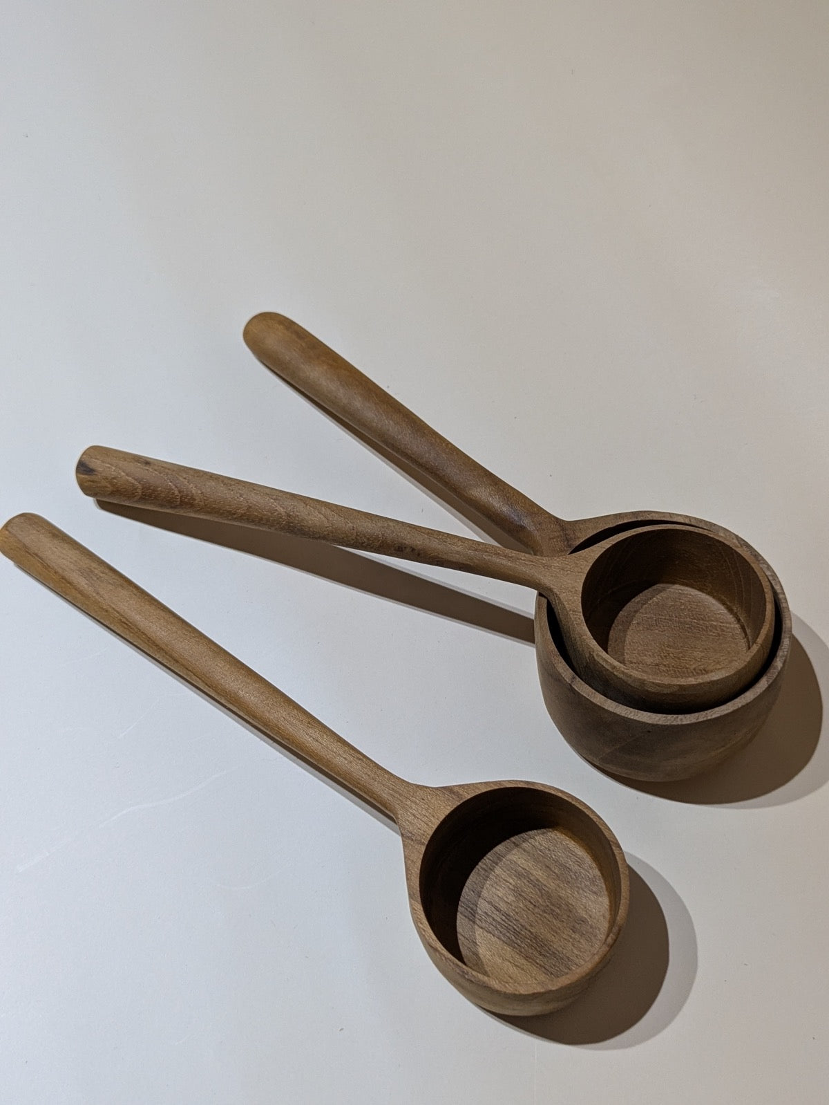 Papoose Toys - Teak Pot Scoop