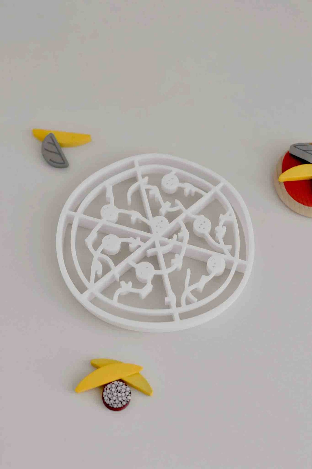 Beadie Bug Play - Whole Pizza Bio Cutter