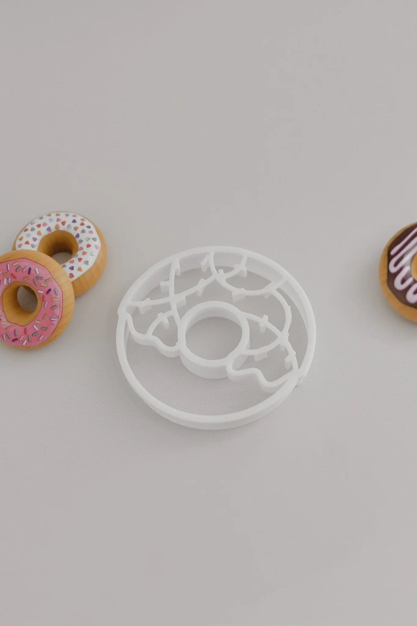 Beadie Bug Play - Donut Bio Cutter