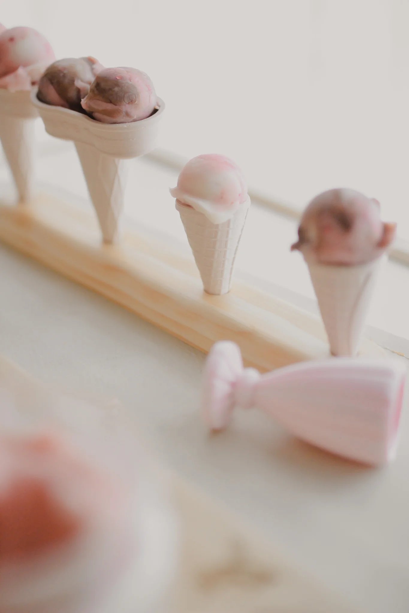 Beadie Bug Play - Wooden Icecream Cone Holder 4-Hole