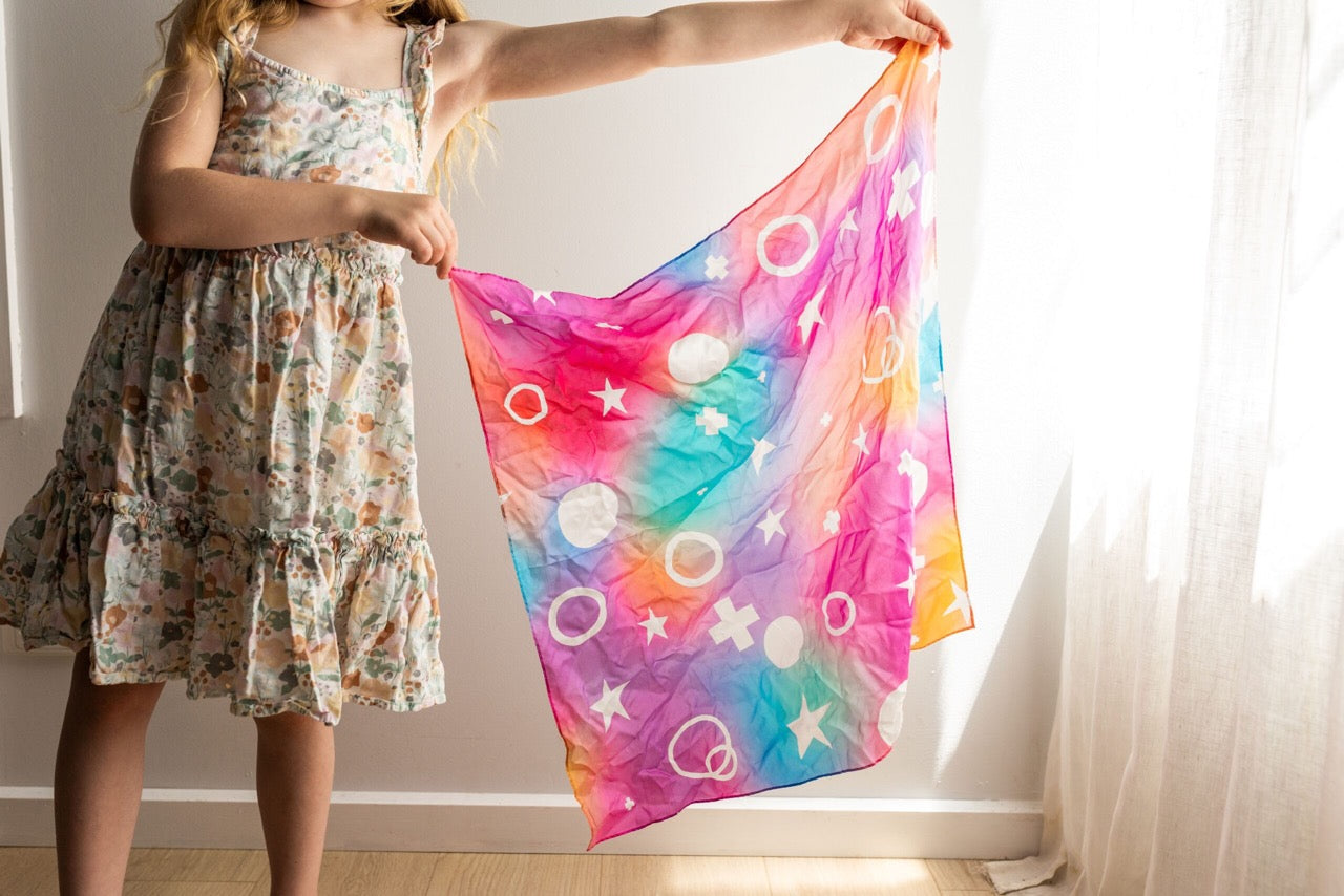 Play Silk And Sensory Ball Set