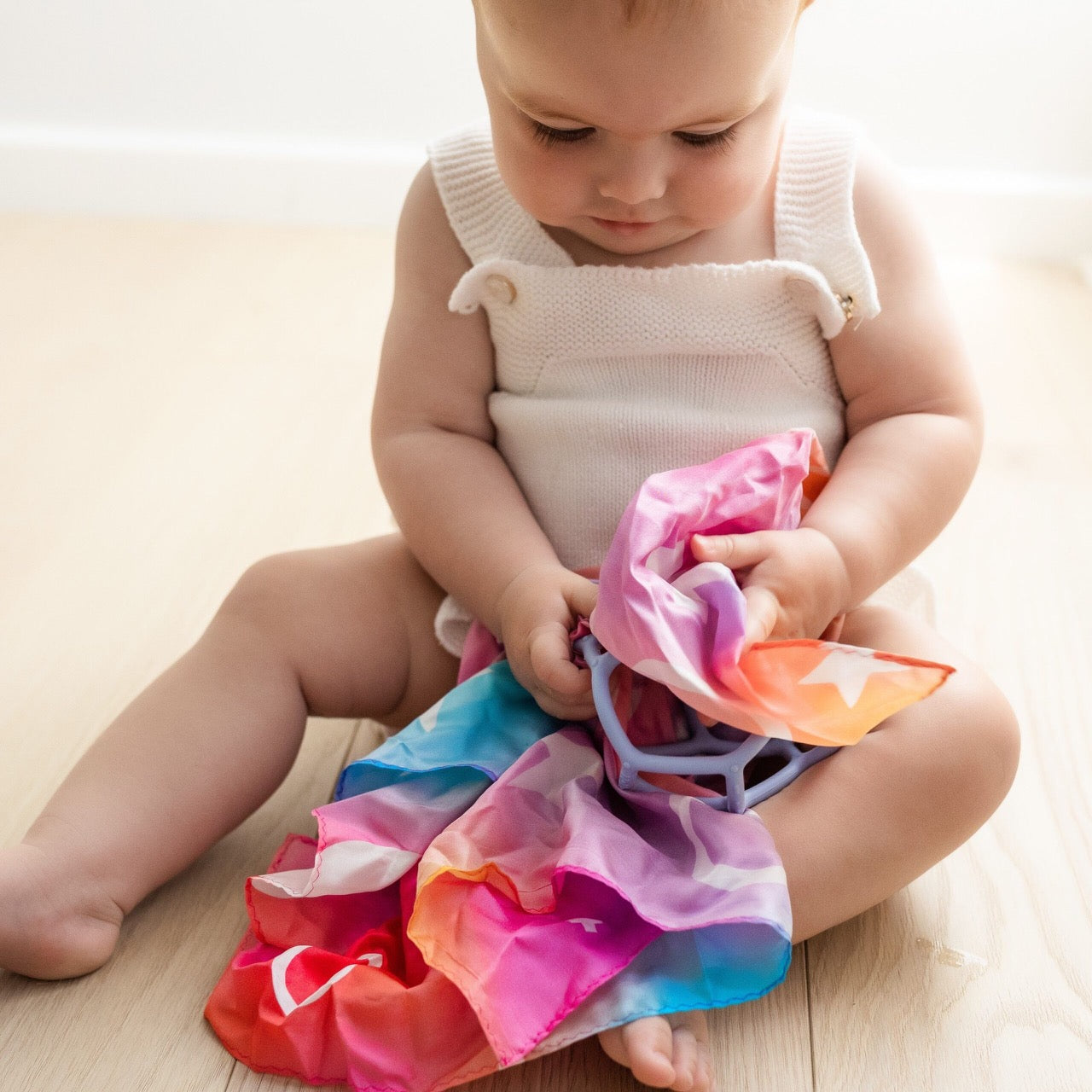 Play Silk And Sensory Ball Set
