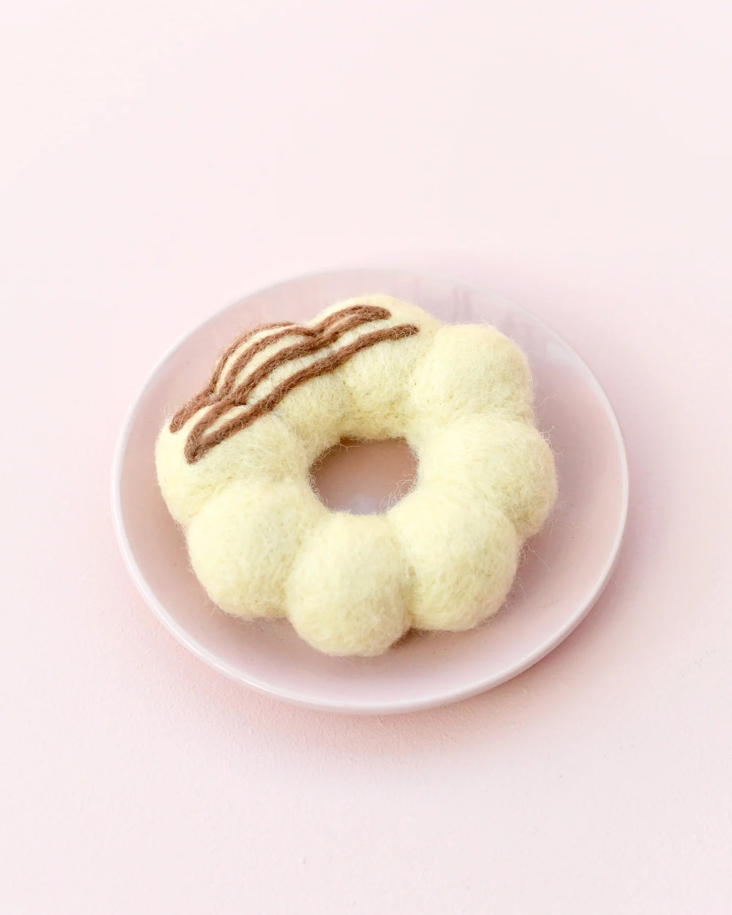 Tara Treasures - Felt Buttery Vanilla Pon De Ring Mochi Donut