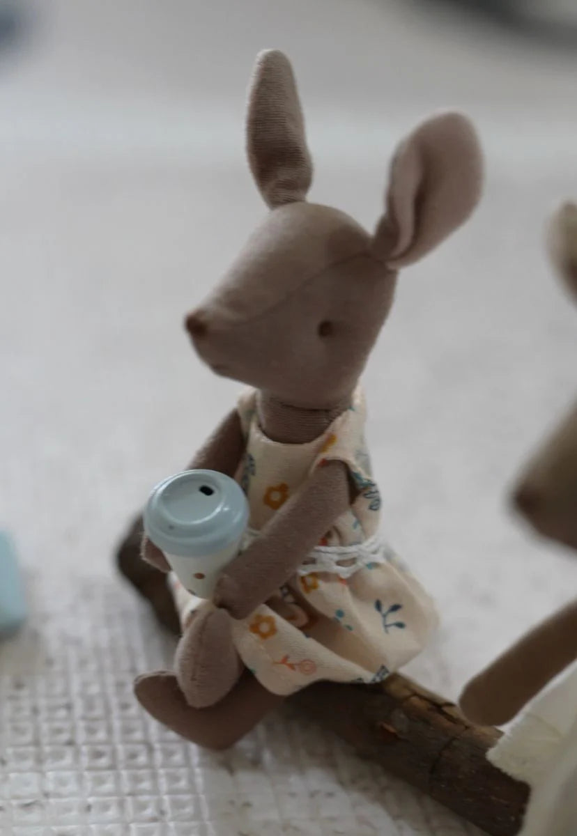 Rugaroo - Sheila | The True-Blue Kangaroo