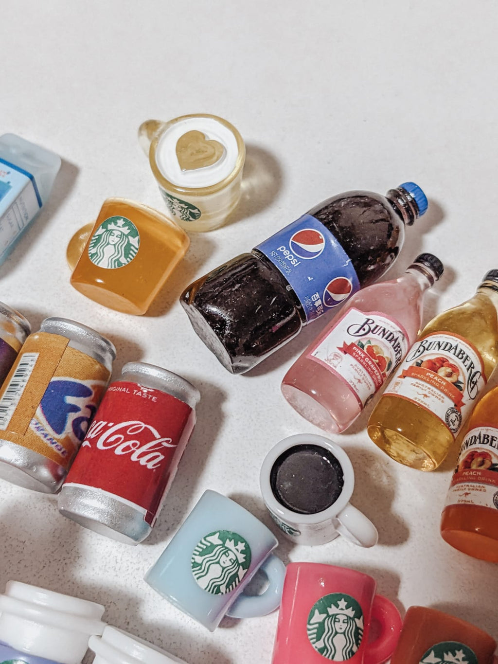 Bambi Bunny - Dollhouse Miniature Drinks - 15pcs