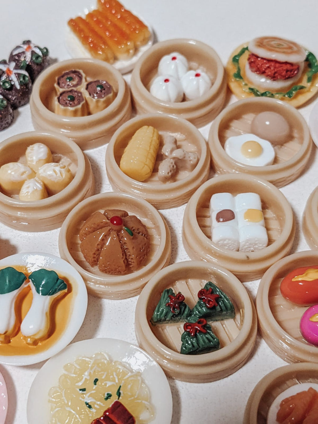 Bambi Bunny - Dollhouse Miniature Yummo Foods - 15pcs